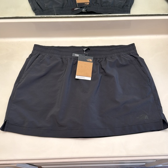 The North Face Skirt Shorts Skort - Picture 5 of 7